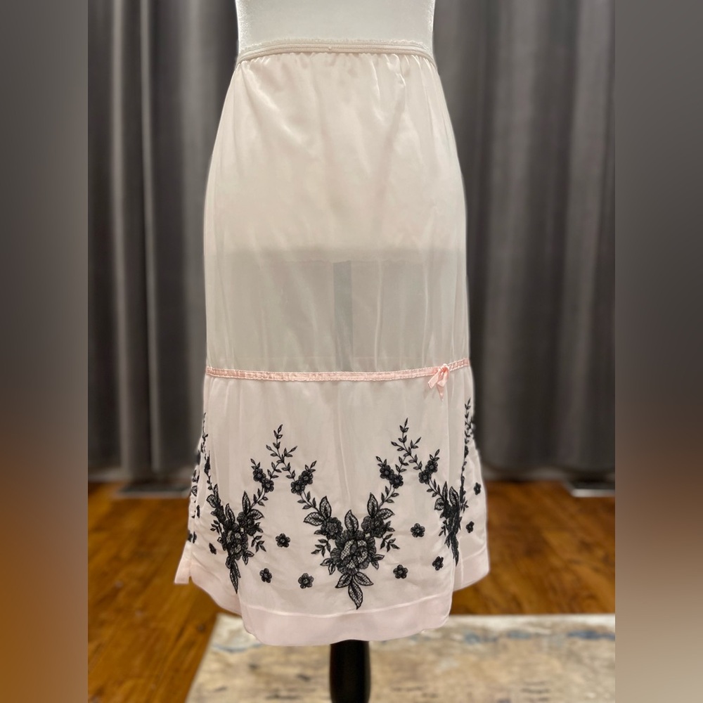 Petti-Slip Plus by Glydons Vintage pink nylon half slip